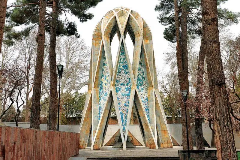 خیام نیشابوری اهل کجاست